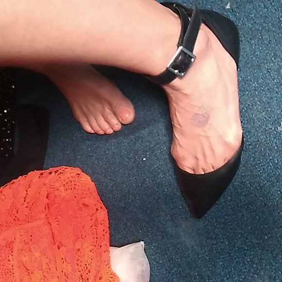 Shoes - Picture 6 of 6